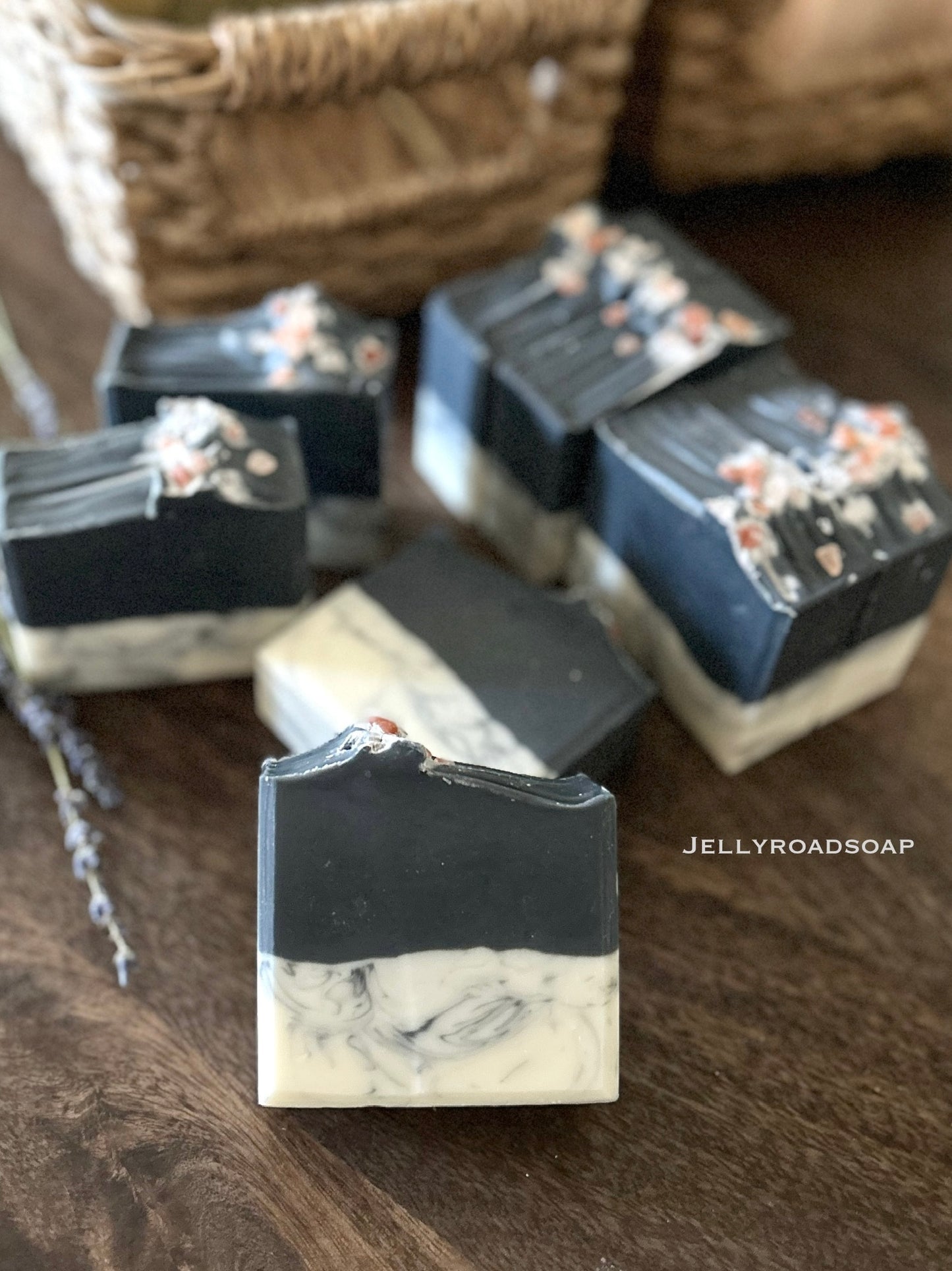 Midnight marble soap - Charcoal detox bar
