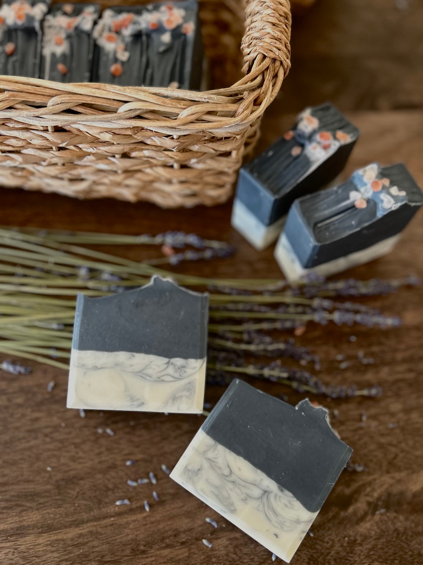 Midnight marble soap - Charcoal detox bar