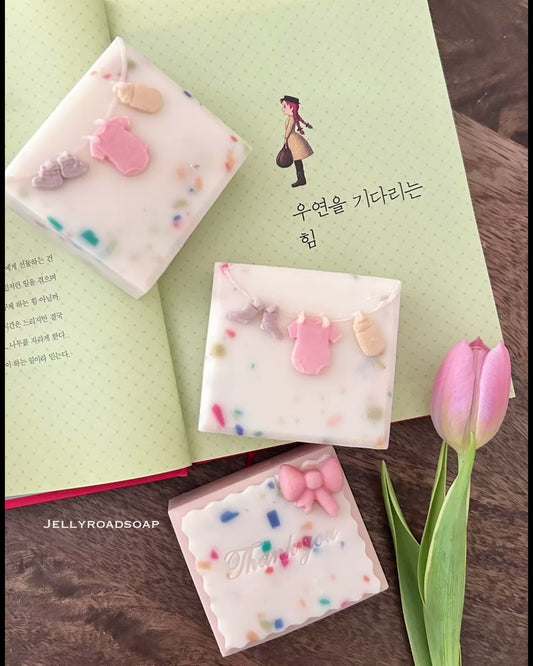 Custom order favors soap