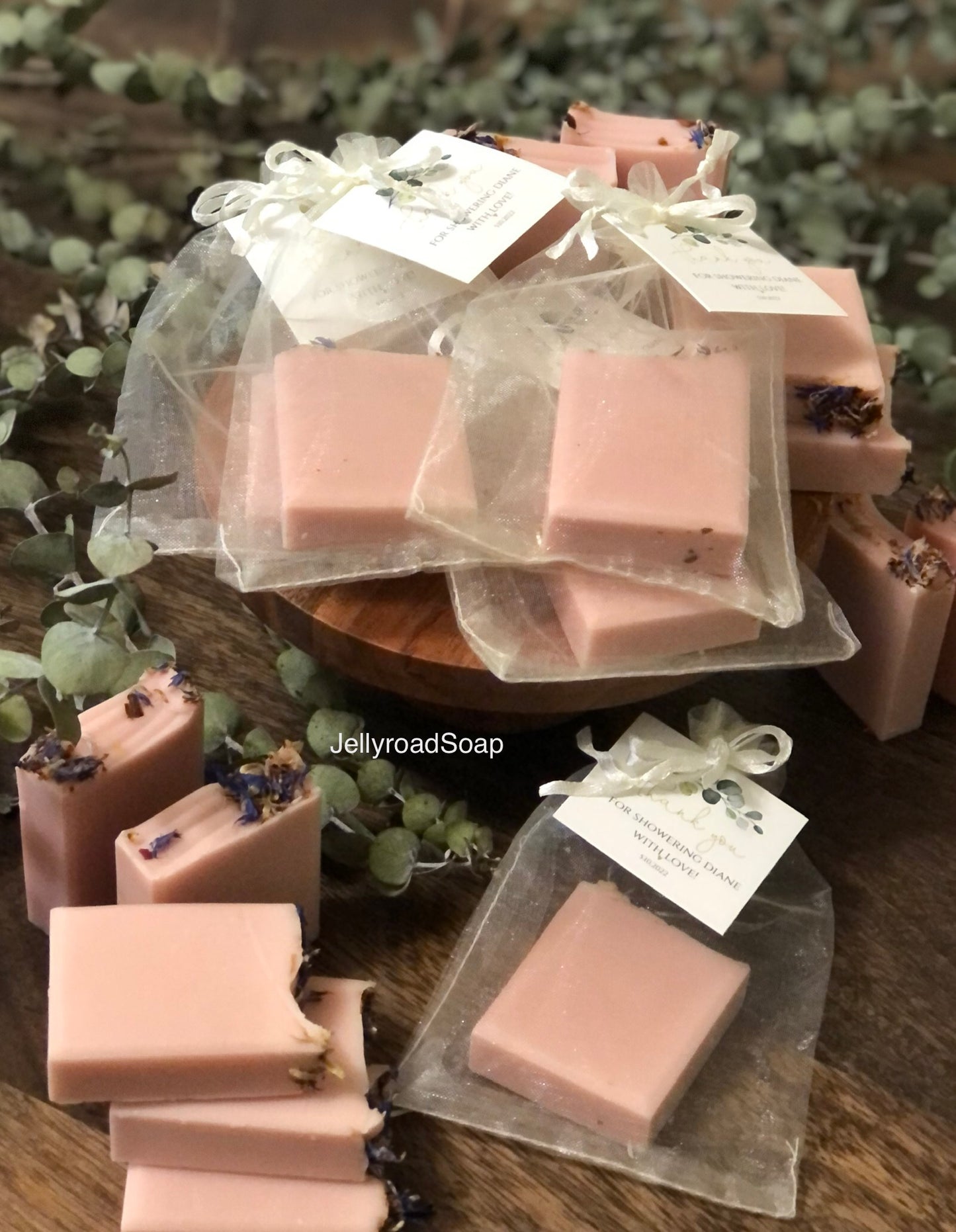 Favors soap